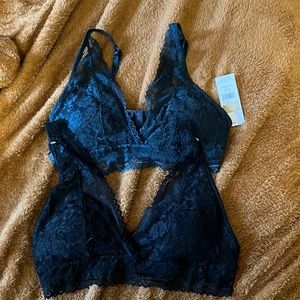 2 pair lace bralette
